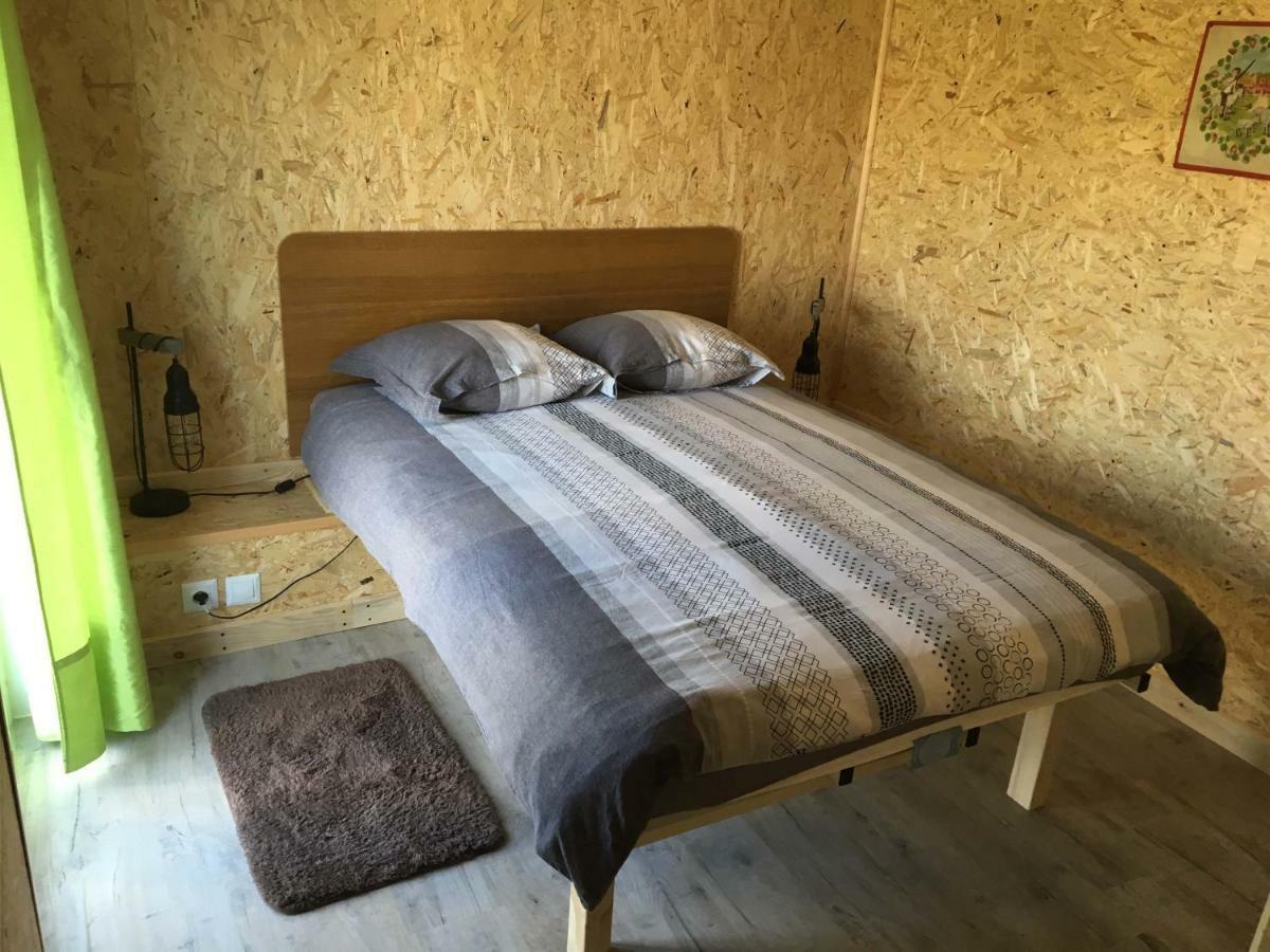 Вилла Chevrerie Des Oliviers Saint-Georges-sur-Allier Экстерьер фото